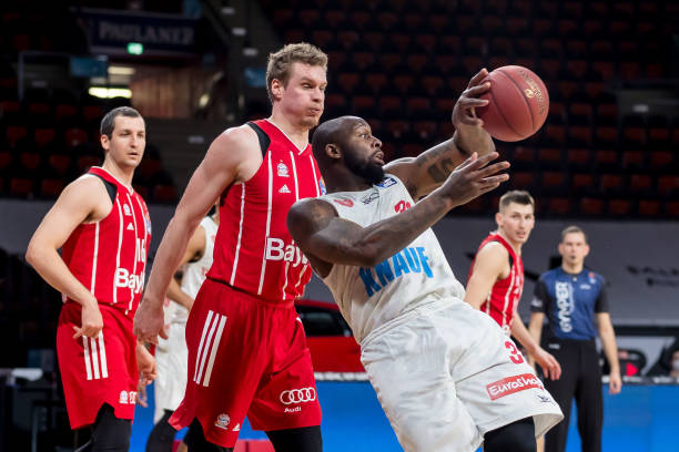 守体系屡屡 守体系屡屡