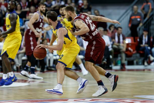 阶段与巴黎 阶段与巴黎