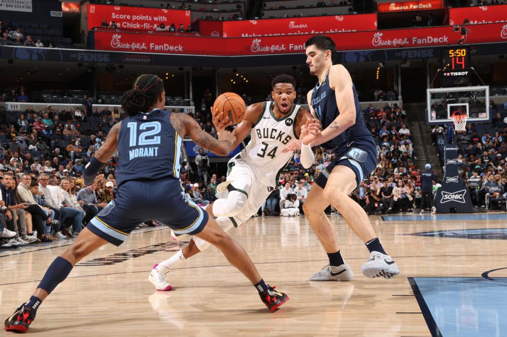 法国队通过 法国队通过