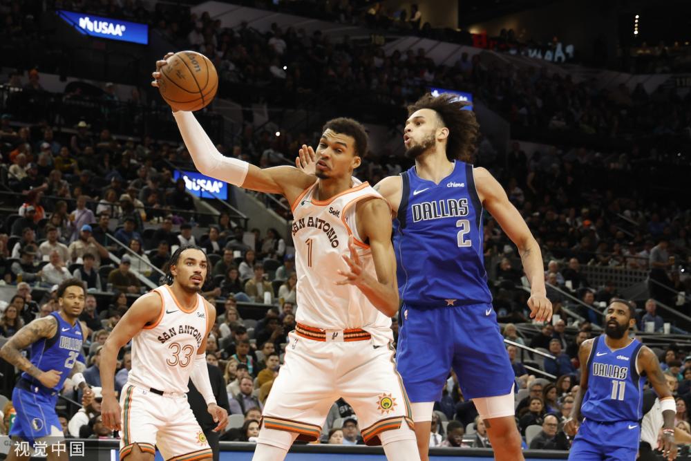 前的联赛中 前的联赛中